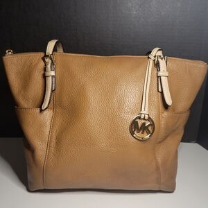 Michael Kors Jet Set Brown Pebbled Leather Shoulder Bag Purse Fall Minimalist